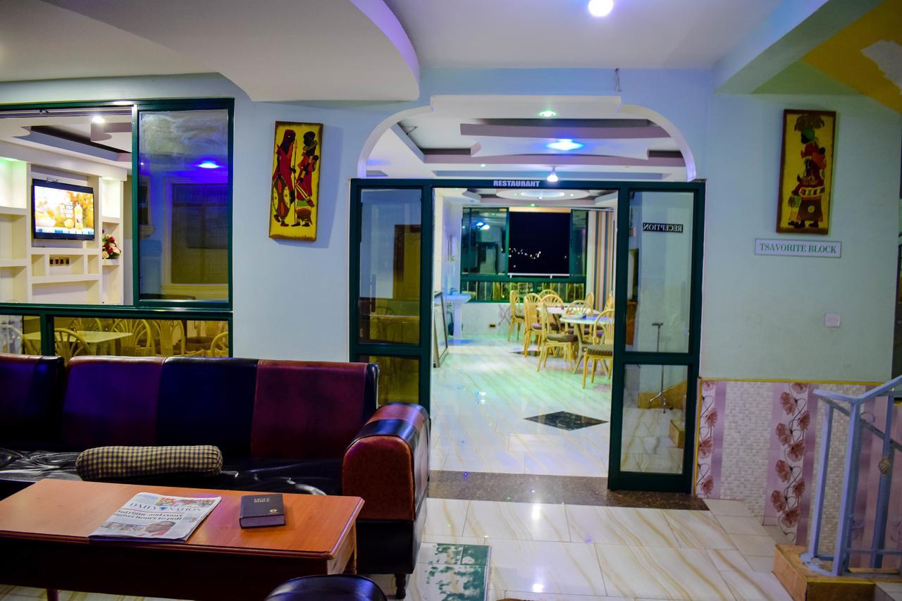 The Joy Hotel Voi Экстерьер фото